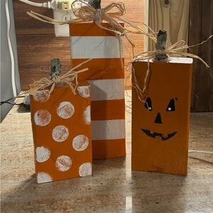 Handmade Wooden Pumpkin Decor Set